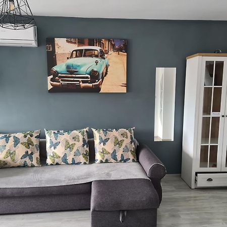 Mall Luxury Apartments Bacău Esterno foto