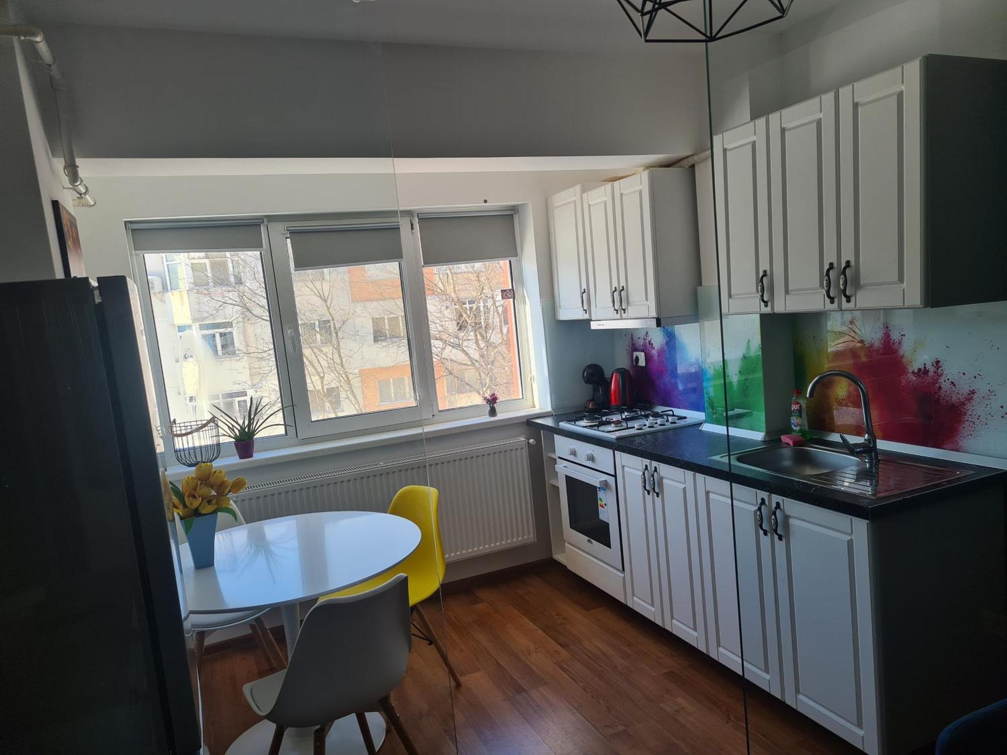 Mall Luxury Apartments Bacău Esterno foto