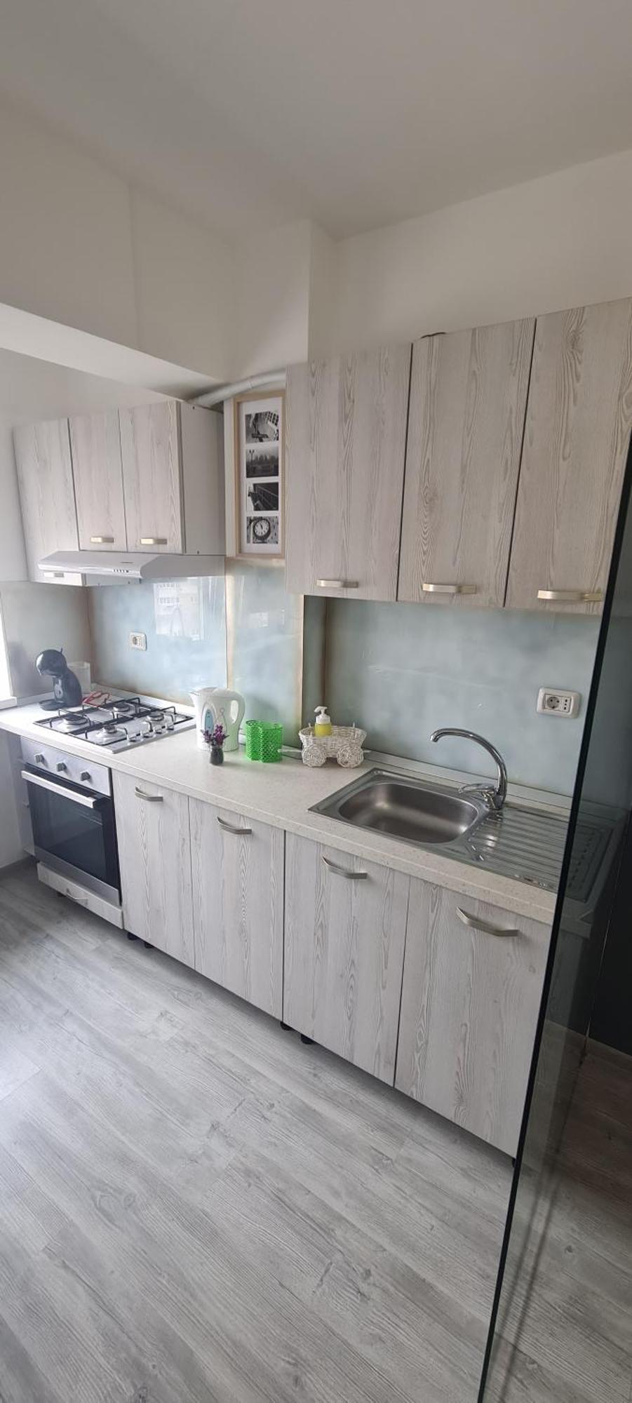 Mall Luxury Apartments Bacău Esterno foto