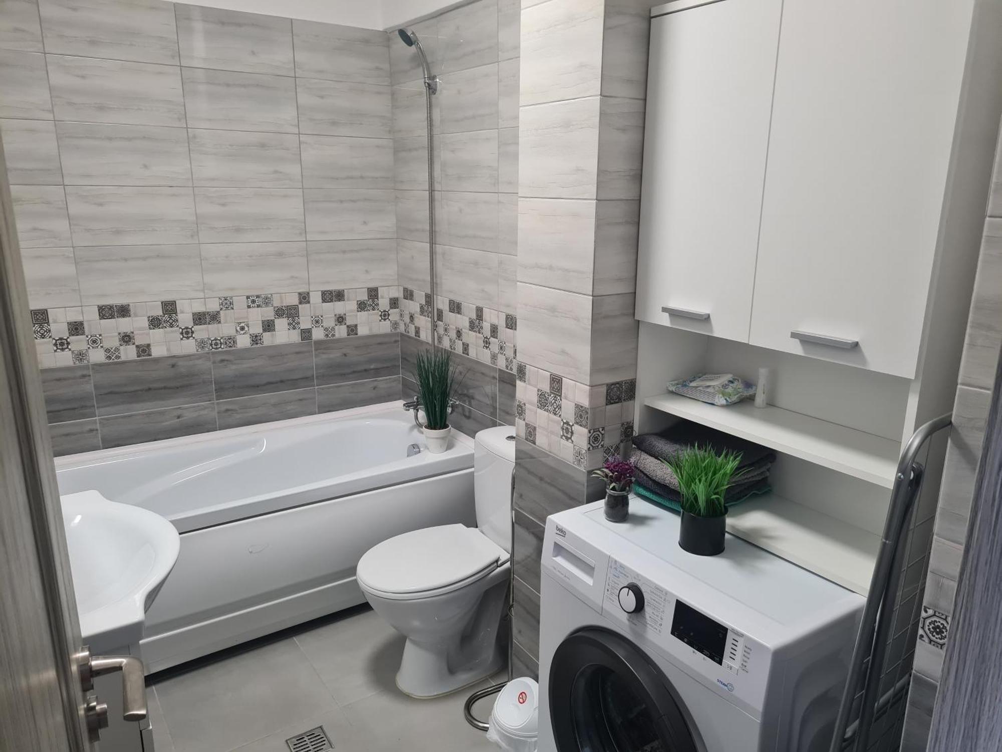 Mall Luxury Apartments Bacău Esterno foto