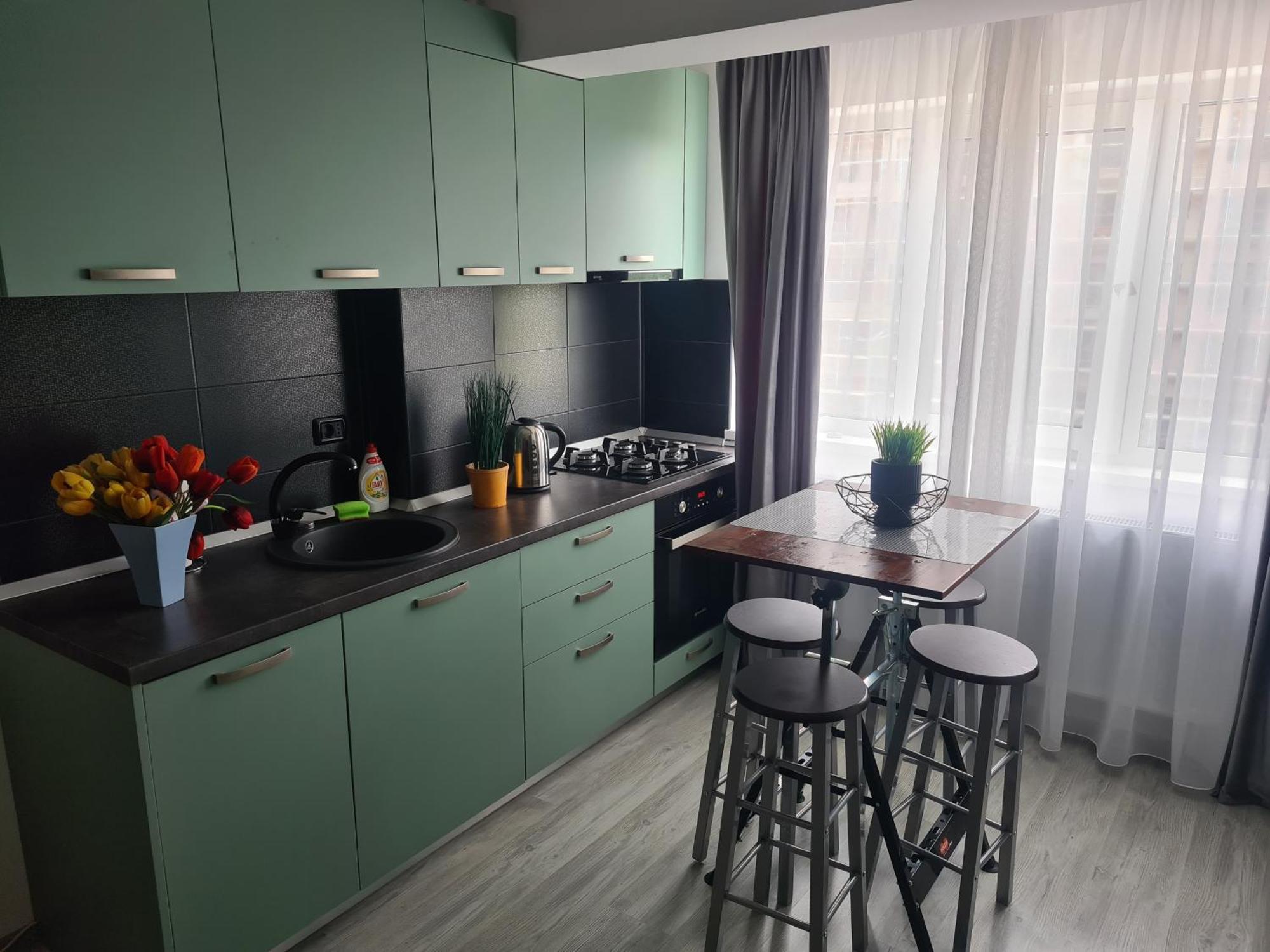 Mall Luxury Apartments Bacău Esterno foto