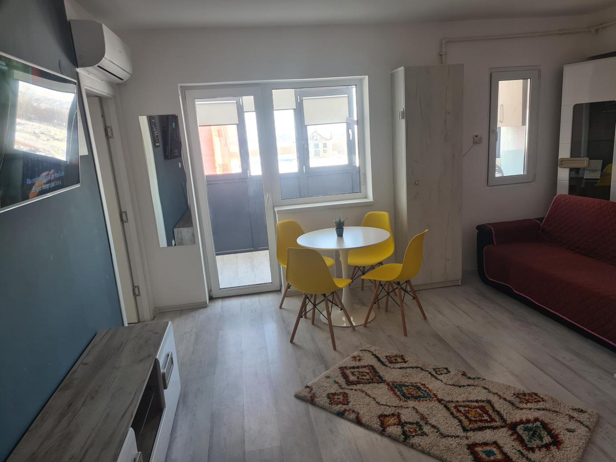 Mall Luxury Apartments Bacău Esterno foto